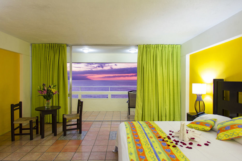 Hotel Delfin Puerto Vallarta Ngoại thất bức ảnh